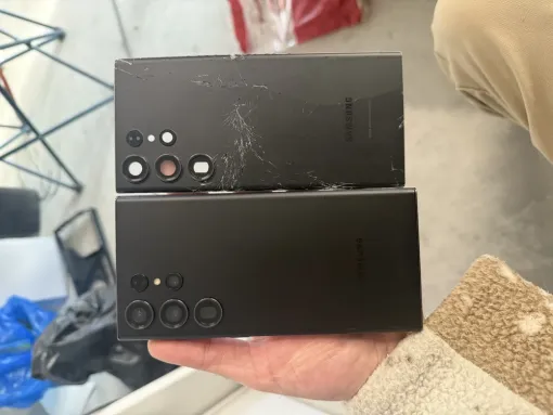 Changement vitre arrière galaxy S23 Ultra, Cappelle-la-Grande, RepaMobile