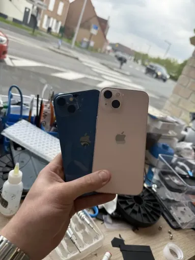 Changement châssis iPhone 13 sur Petite-Synthe, Cappelle-la-Grande, RepaMobile