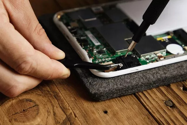 Qui contacter pour réparer mon Xiaomi qui ne veut plus s'allumer ?, Cappelle-la-Grande, RepaMobile