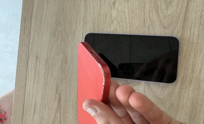 Changement de châssis complet iPhone 12 à Cappelle-la-Grande, Cappelle-la-Grande, RepaMobile