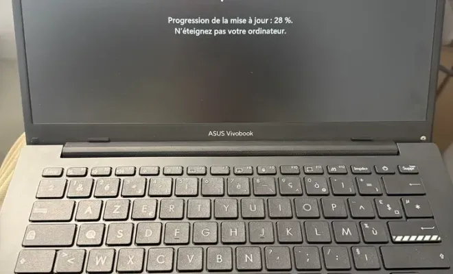 Changement d’écran pc ASUS Vivobook à Cappelle, Cappelle-la-Grande, RepaMobile