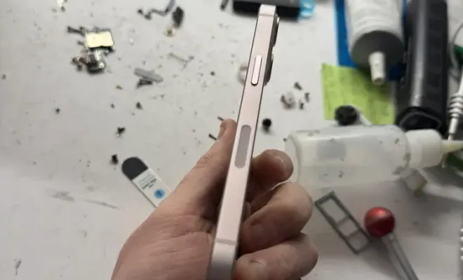 Changement de châssis iphone 13 rose sur cappelle-la-grande, Cappelle-la-Grande, RepaMobile