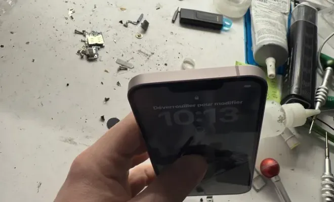 Changement de châssis iphone 13 rose sur cappelle-la-grande, Cappelle-la-Grande, RepaMobile