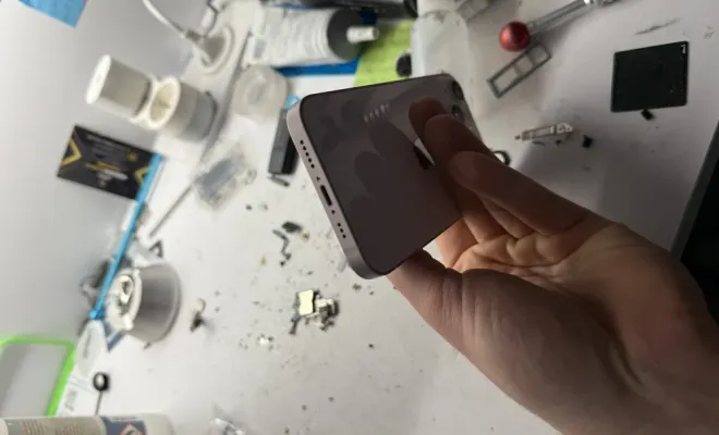 Changement de châssis iphone 13 rose sur cappelle-la-grande, Cappelle-la-Grande, RepaMobile