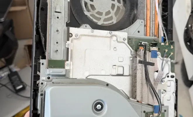 Encore une nettoyage Ps5 sur Cappelle-La-Grande, Cappelle-la-Grande, RepaMobile