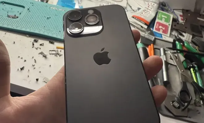 Changement vitre arrière iPhone 14 pro sur Dunkerque, Cappelle-la-Grande, RepaMobile